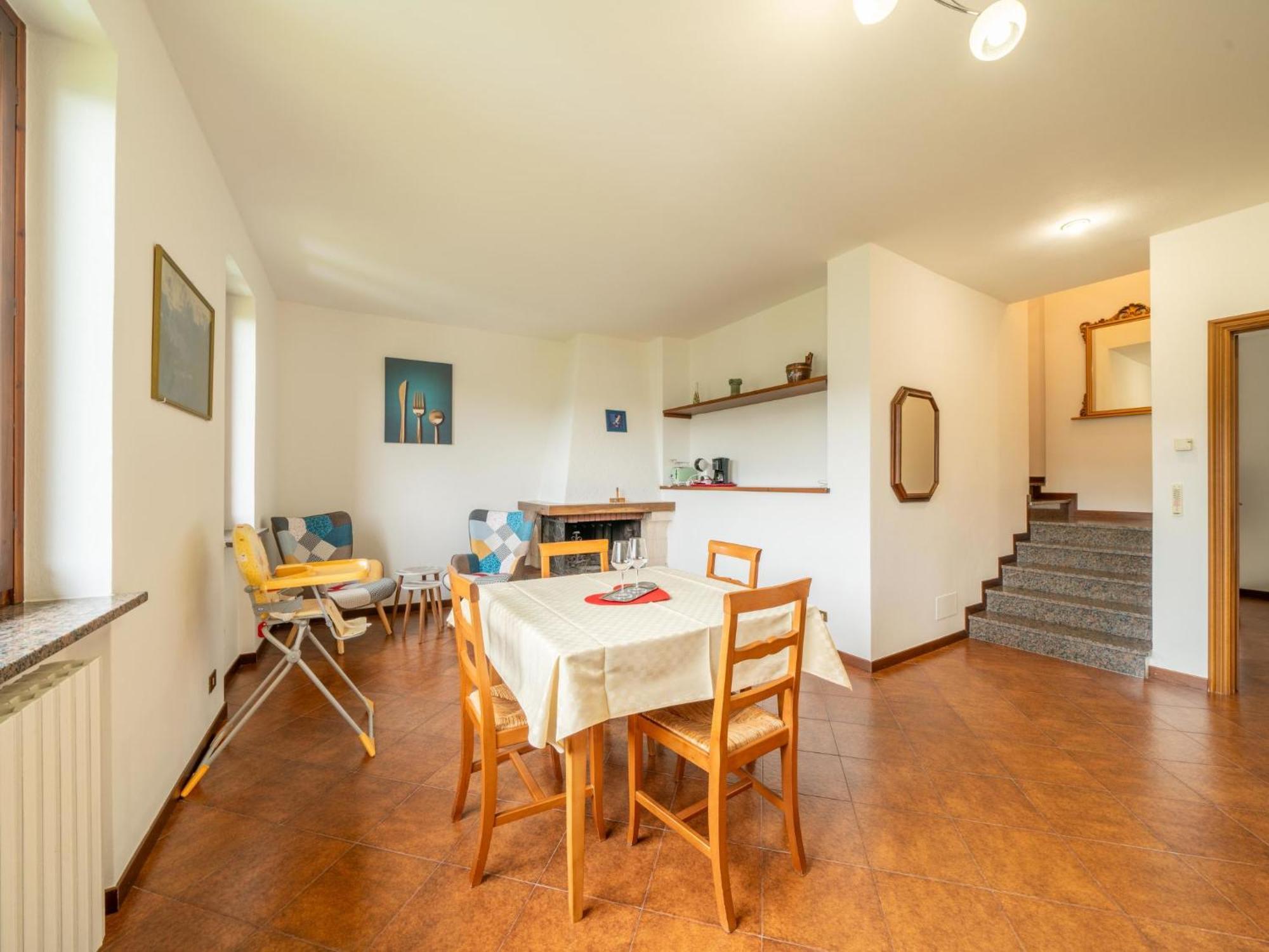 Appartamento Locazione Turistica Tondo-2 Castelveccana Esterno foto